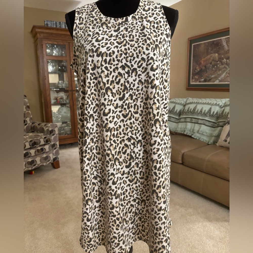 Leopard Print Sleeveless Dress MP